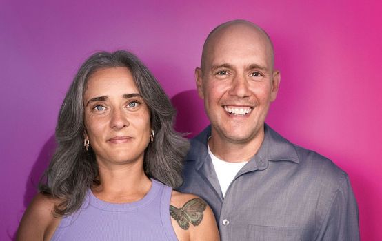 Gaststars Oli P. und Pauline Petszokat im Porträt.